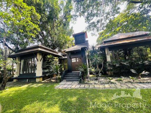 5 Bedroom Luxury House for sale in Ekkamai 22, Watthana, Bangkok