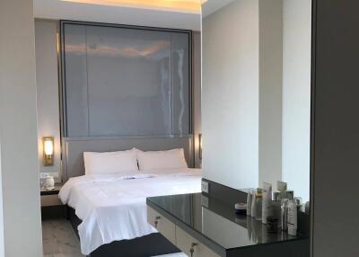 1-BR Condo at Park Origin Phrom Phong near BTS Phrom Phong