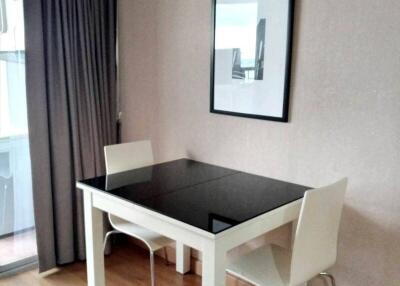 2-BR Condo at The Waterford Diamond Tower Sukhumvit near BTS Phrom Phong