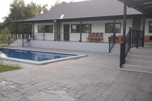 7 Bedroom and Private pool for Sale in San Pu Loei, Doi Sa Ket