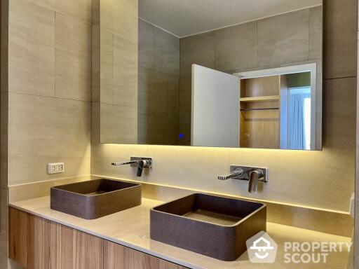 3-BR Townhouse at Demi Sathu 49 in Bang Phong Phang