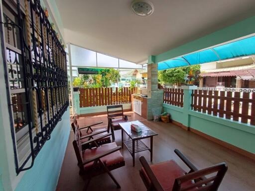 3 Bedrooms Villa / Single House in Baan Chalita Na Kluea H011757