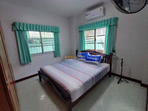 3 Bedrooms Villa / Single House in Baan Chalita Na Kluea H011757