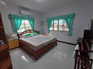 3 Bedrooms Villa / Single House in Baan Chalita Na Kluea H011757