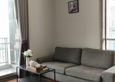 For rent condo Quattro by sansiri 2 Beds (S15-15433)