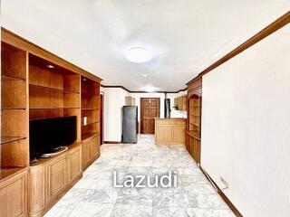 2 Bed 1 Bath 64 SQ.M Si Phraya River View