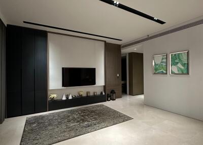 Spacious modern living room with elegant decor