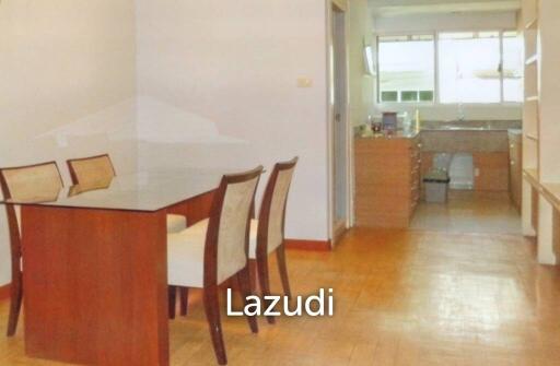 3 Bed 3 Bath 132 SQ.M Ploenchit Condo