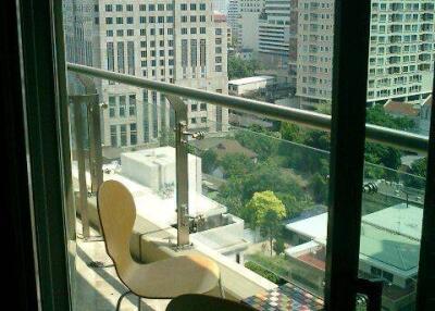 2-BR Condo at The Lakes Bangkok near BTS Asok