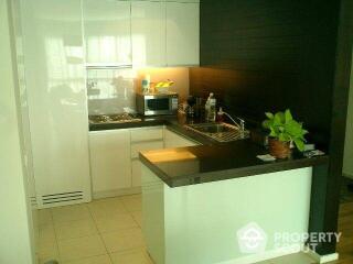 2-BR Condo at The Lakes Bangkok near BTS Asok