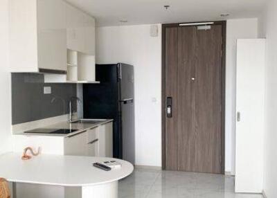 2-BR Condo at Ideo Mobi Sukhumvit 66 near BTS Udom Suk