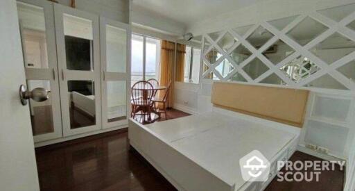 2-BR Condo at River Heaven Chareonkrung in Bang Kho Laem