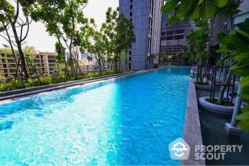 2-BR Condo at Whizdom Essence Sukhumvit near BTS Punnawithi