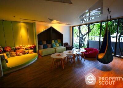 2-BR Condo at Whizdom Essence Sukhumvit near BTS Punnawithi