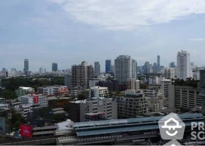 2-BR Condo at Las Colinas near BTS Asok