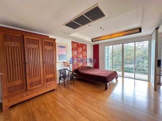 1 Bedroom Condo in Pine Shores Na Jomtien C011519