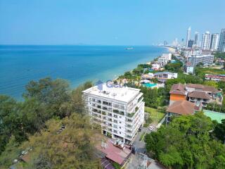 1 Bedroom Condo in Pine Shores Na Jomtien C011519