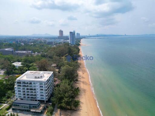 1 Bedroom Condo in Pine Shores Na Jomtien C011519