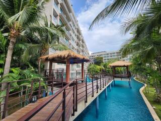 2 Bedrooms Condo in Laguna Beach Resort 3 The Maldives Jomtien C011516