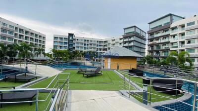 2 Bedrooms Condo in Laguna Beach Resort 3 The Maldives Jomtien C011516