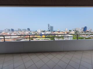 Studio Condo in PKCP Tower Central Pattaya C011515