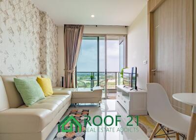 For SALE or RENT The Riviera Jomtien 1 Bedroom 35 Sqm Fully Furnished Room with Modern Amenities Near Jomtien Beach / B-0158L