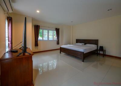 4 Bed House For Rent In East Pattaya - Siam Royal View