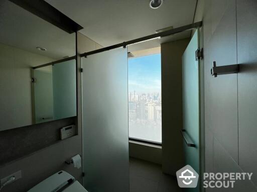 2-BR Condo at The Lumpini 24 near BTS Phrom Phong