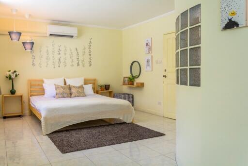 For Rent Bangkok Twin TownHouse Srinakarin BTS On Nut Suan Luang