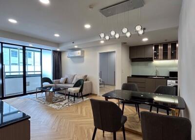 2 bed Condo in Las Colinas Khlong Toei Nuea Sub District C020933