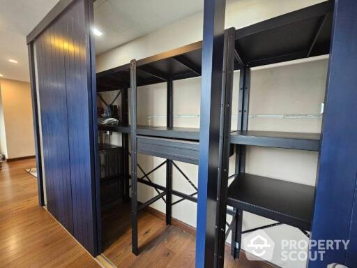 2-BR Condo at Tree Condo Luxe Sukhumvit 52 near BTS On Nut