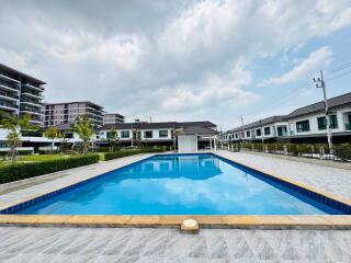 2 Bedrooms Townhouse East Pattaya H011763