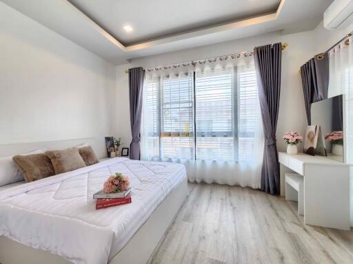 2 Bedrooms Townhouse East Pattaya H011763