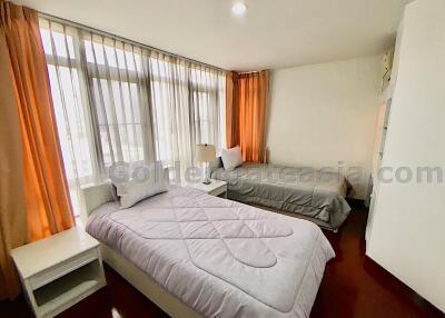 2-Bedrooms Condo - Sukhumvit 55 (Thong Lo)