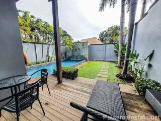 2-Bedroom Vacation-style Villa for Sale in Saiyuan Estate, Naiharn, Phuket