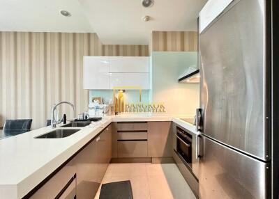 Q Langsuan  2 Bedroom Property in Popular Location