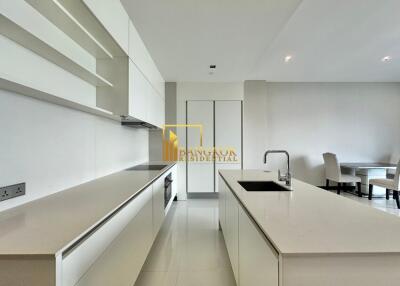 Q Sukhumvit  Luxurious 2 Bedroom Condo For Rent Near BTS Nana