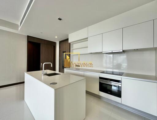 Q Sukhumvit  Luxurious 2 Bedroom Condo For Rent Near BTS Nana