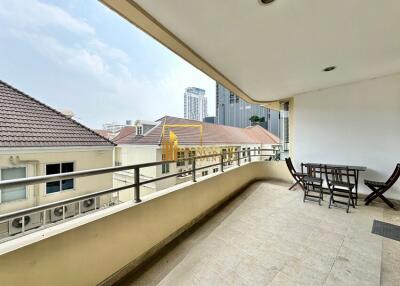 Hampton  4 Bedroom Property For Rent in Central Thonglor