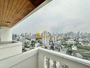 United Tower  Very Spacious 2 Bedroom Condo For Rent in Sukhumvit 55