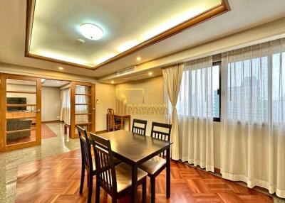 United Tower  Very Spacious 2 Bedroom Condo For Rent in Sukhumvit 55
