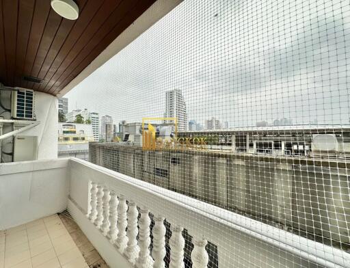 United Tower  Renovated 3 Bedroom Condo in Thonglor