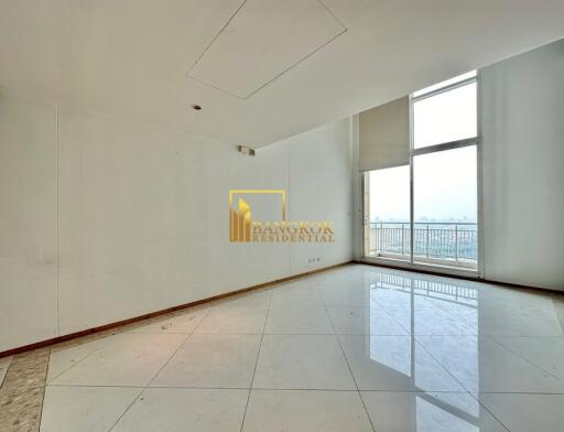 The Empire Place  Unfurnished 2 Bedroom Duplex Condo For Sale in Sathorn