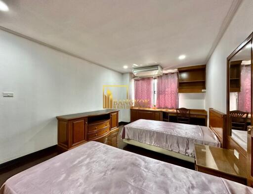 Le Premier 1  Spacious 2 Bedroom Condo For Rent in Asoke