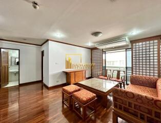 Le Premier 2  Spacious 4 Bedroom Duplex Penthouse in Thonglor