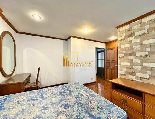 Le Premier 2  Spacious 4 Bedroom Duplex Penthouse in Thonglor