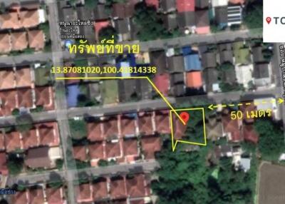 Overhead view of a residential area with property boundaries marked
