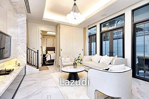 4 Bed 5 Bath 500 SQ.M The Boulevard Ekkamai