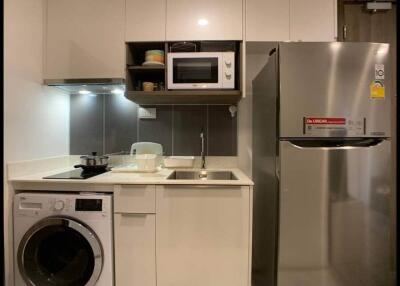 Condo for Sale at Ideo Mobi Asoke