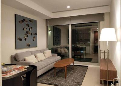 Condo for Rent at The River Condominium